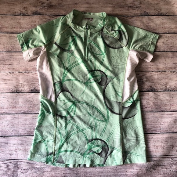 Salomon Tops - Salomon Green 1/4 Zip Short Sleeve Top Size L
